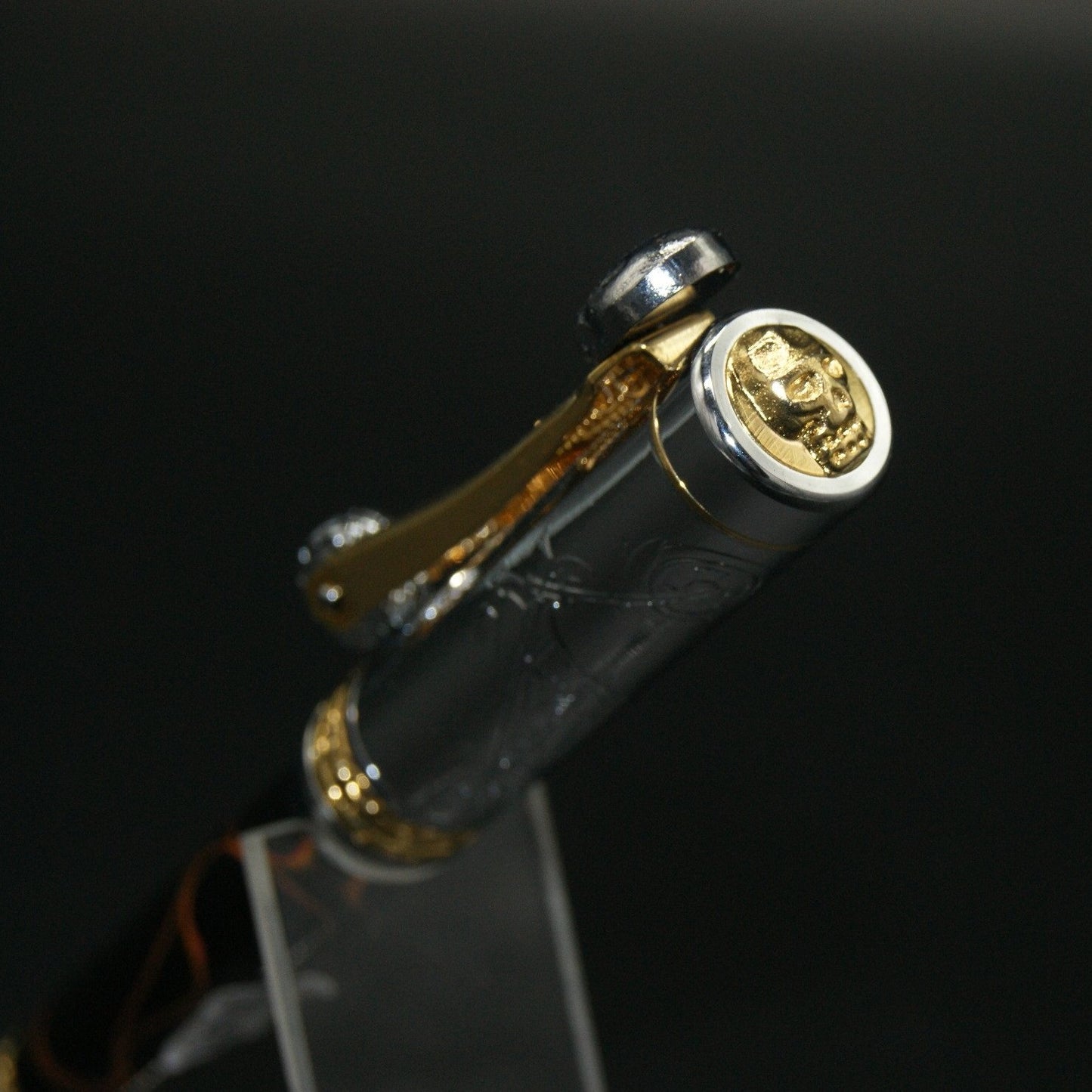 Stylo Harley-Davidson avec la tête de mort